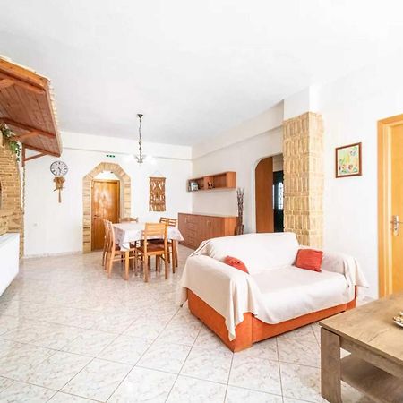 Villa Theo Marathiás Exteriér fotografie