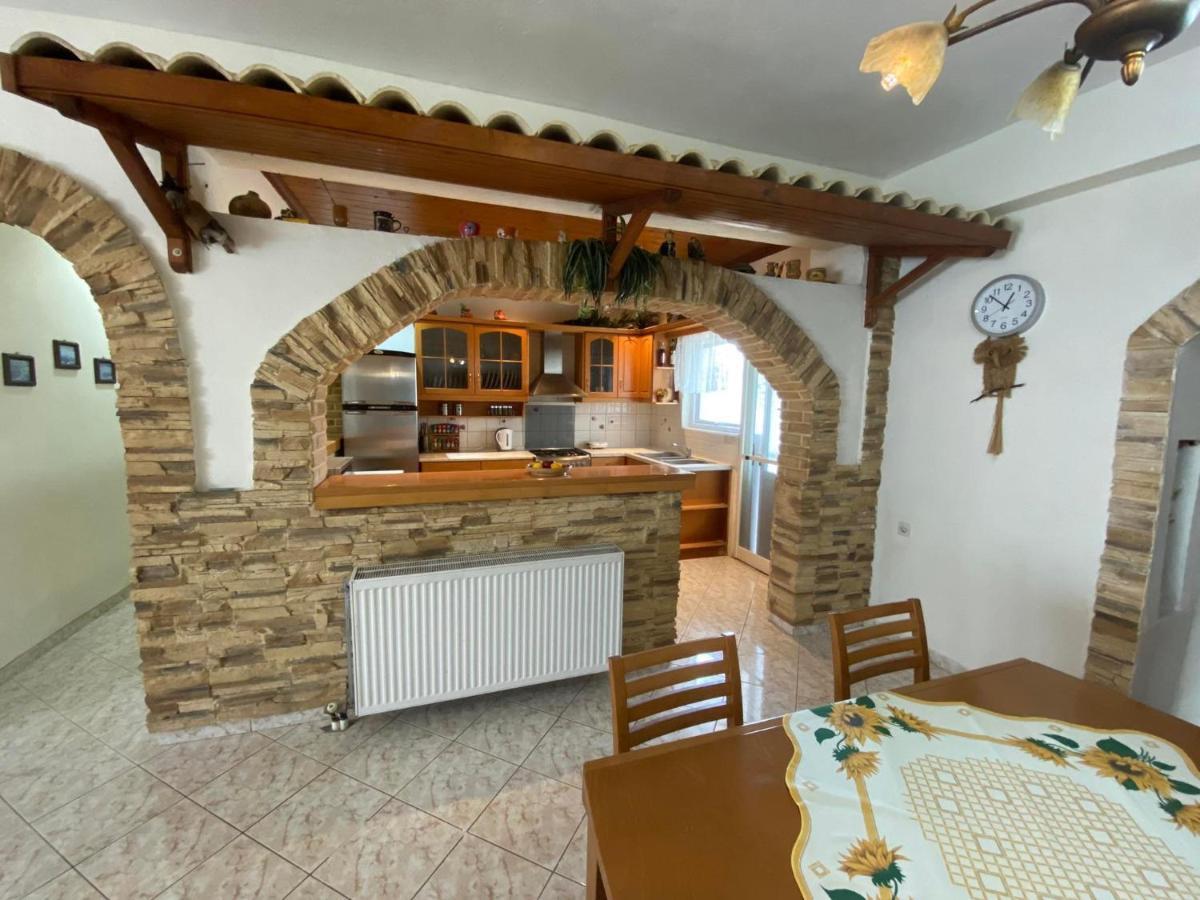 Villa Theo Marathiás Exteriér fotografie