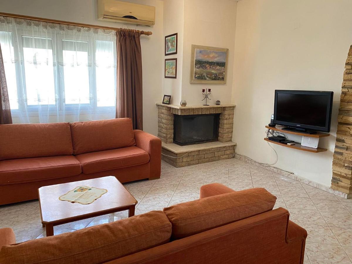 Villa Theo Marathiás Exteriér fotografie